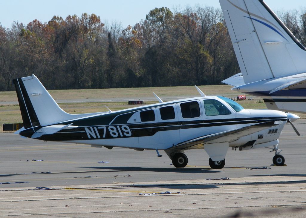 Beechcraft Bonanza (36) (N17819) - Parked at Downtown Shreveport.