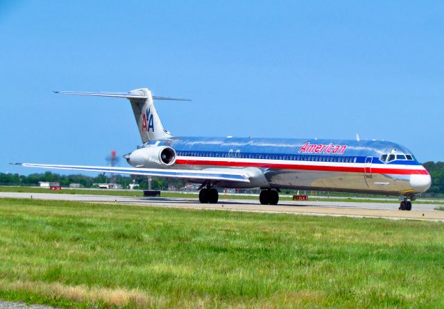 McDonnell Douglas MD-83 (N971TW)