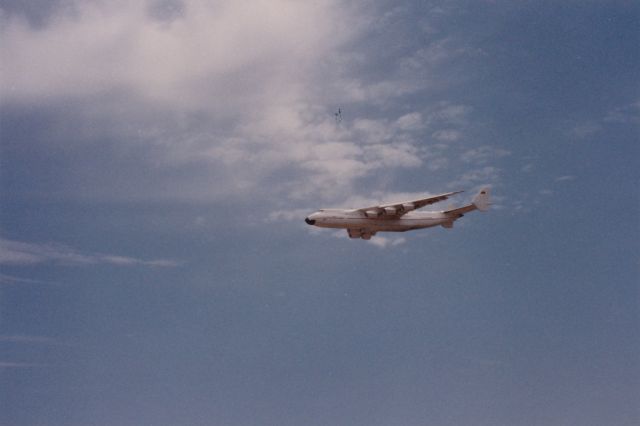 Antonov An-225 Mriya (CCCP82060) - Fly by of an AN-225 at an Air Power Air Show