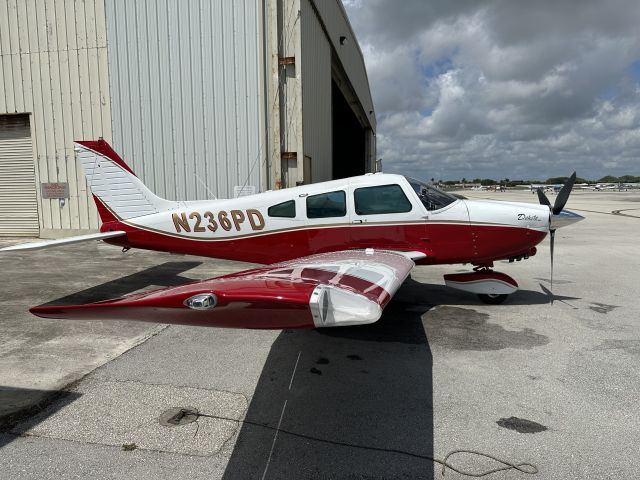 Piper Dakota / Pathfinder (N236PD)