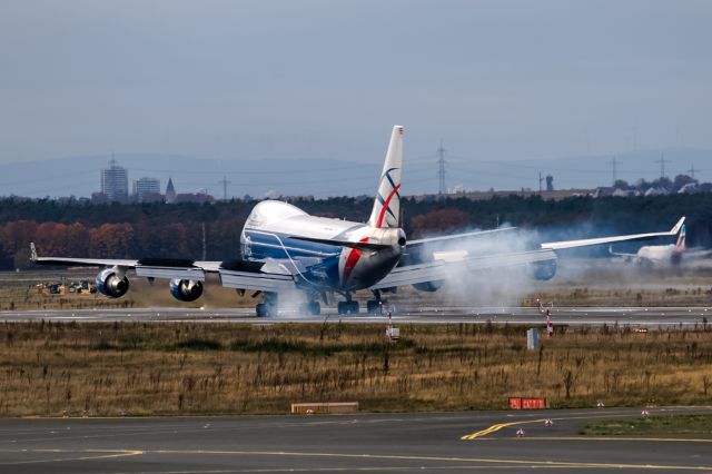 Boeing 747-400 (G-CLBA)