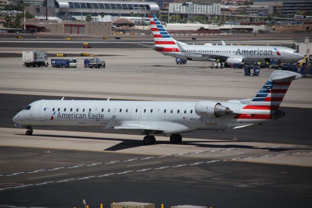 Canadair Regional Jet CRJ-900 (N903FJ)