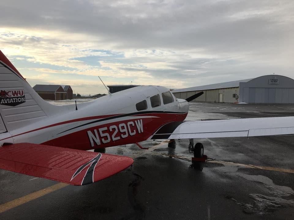 Piper Cherokee (N529CW)