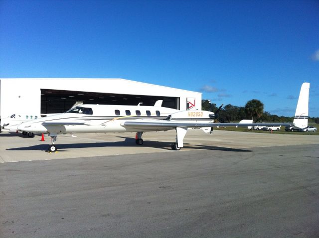 Cessna Chancellor (N8285Q) - Nothing quite like seeing your first Starship up close.