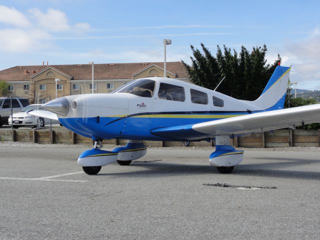 Piper Cherokee (N9294)