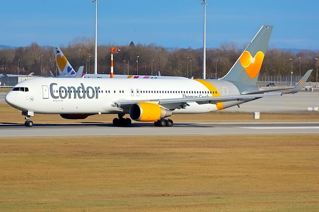 BOEING 767-300 (D-ABUP)