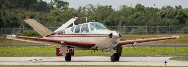 Beechcraft 35 Bonanza (N5410D)