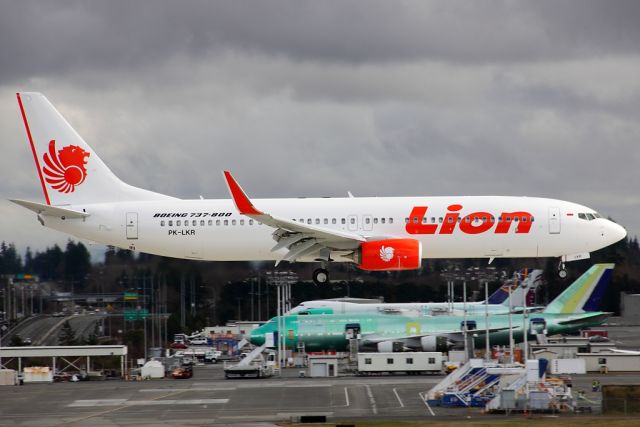 Boeing 737-700 (PK-LKR) - Lion Air PK-LKR touch and go at Paine Field January 25, 2013.