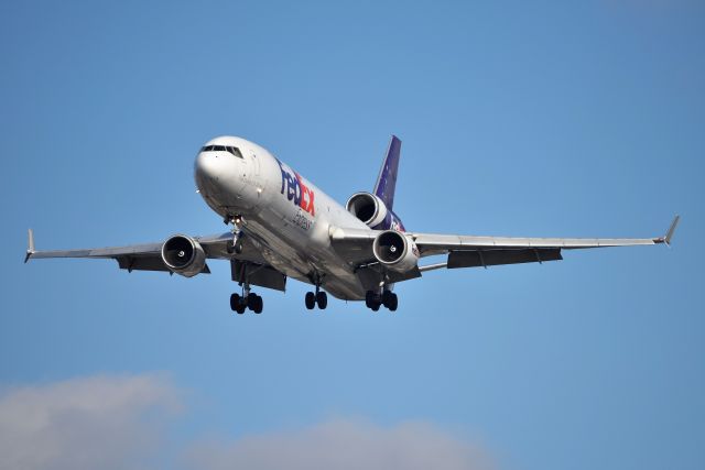 Boeing MD-11 (N594FE) - 23-L 12-04-20