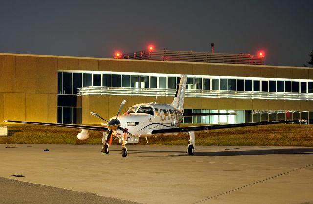 Piper Malibu Meridian (N6101G) - Garmin G1000 Demonstrator - Seen at KFDK on 9/24/2009.