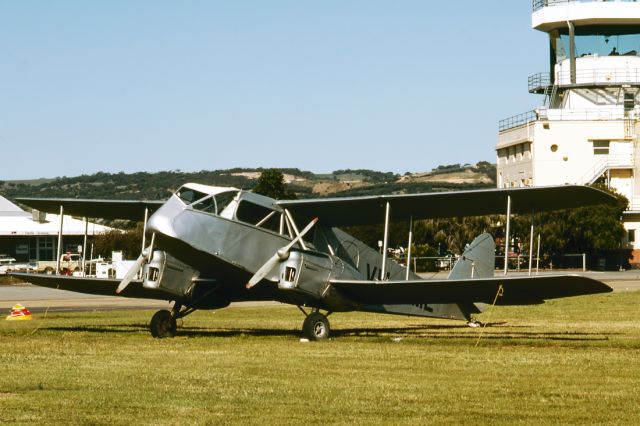 VH-AML — - DE HAVILLAND DH-84A DRAGON 3 - REG : VH-AML A34/92 (CN 2081) - PARAFIELD ADELAIDE SA. AUSTRALIA -YPPF (28/10/1987)