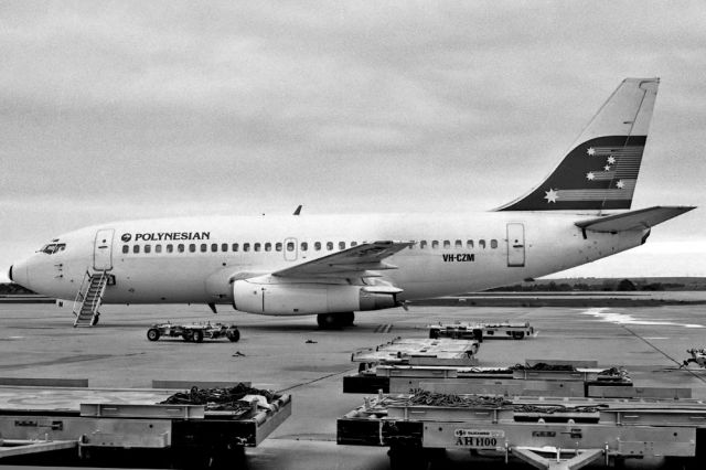 Boeing 737-200 (VH-CZM) - POLYNESIAN AIRLINES (ANSETT AIRLINES OF AUSTRALIA) - BOEING 737-277/ADV - REG VH-CZM (CN 22645/768) - TULLAMARINEINTERNATIONAL MELBOURNE VIC. AUSTRALIA - YMML 31/30/1986