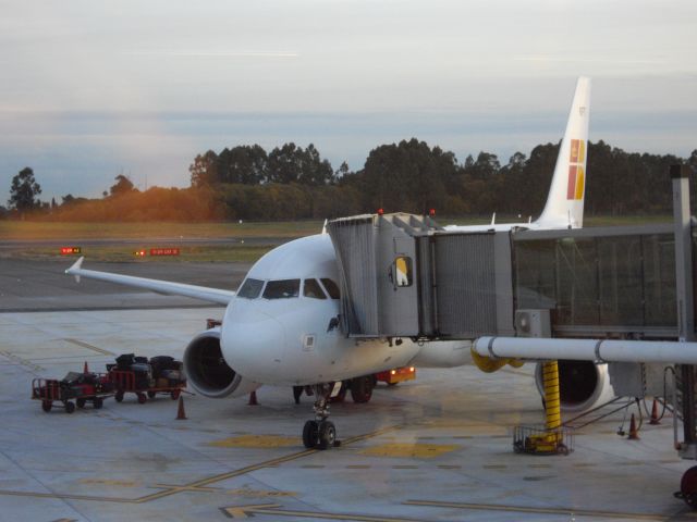 Airbus A319 (EC-KFT)