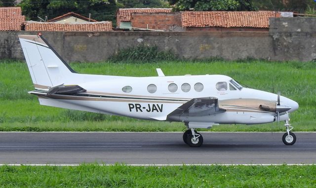 Beechcraft King Air 90 (PR-JAV)