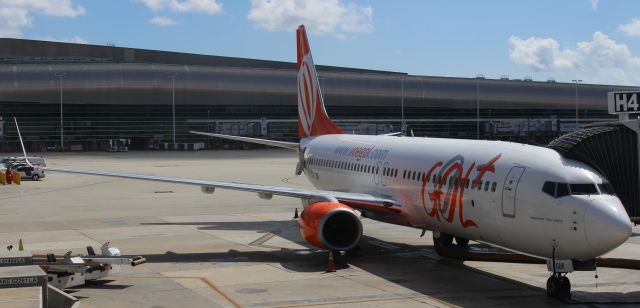 Boeing 737-800 (PR-GUK)