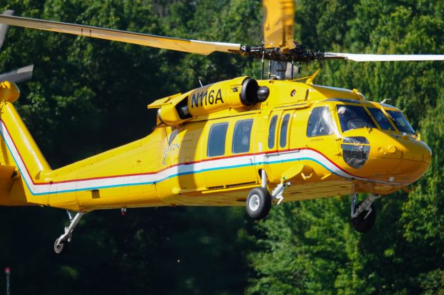 N116A — - Filming of low-level maneuvers by UH-60 N116A in the morning hours at Pennridge Airport in Perkasie, Pennsylvania