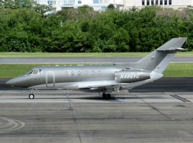 Hawker 800 (N486VC)
