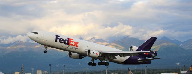 Boeing MD-11 (N609FE)