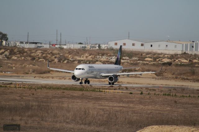 Airbus A321neo (XA-VLV) - ALPHA TO 27 MMTJ
