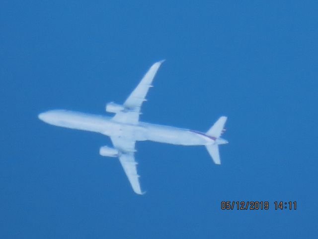 Airbus A321 (N993AN)