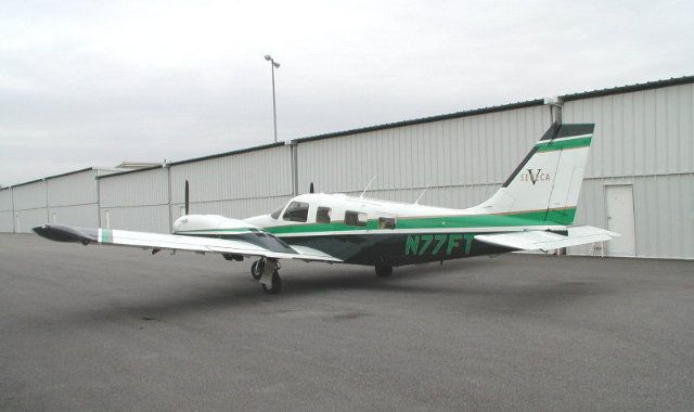 Piper Seneca (N77FT)