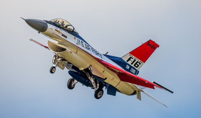 Lockheed F-16 Fighting Falcon (91-0395)