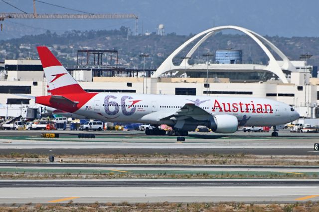 Boeing 777-200 (OE-LPF)