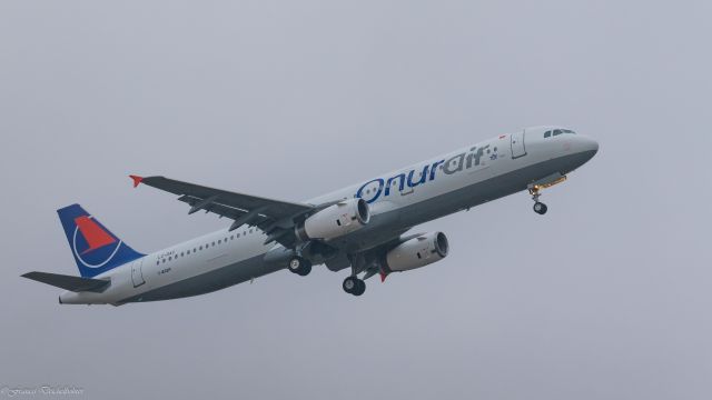 Airbus A321 (LZ-DAC)