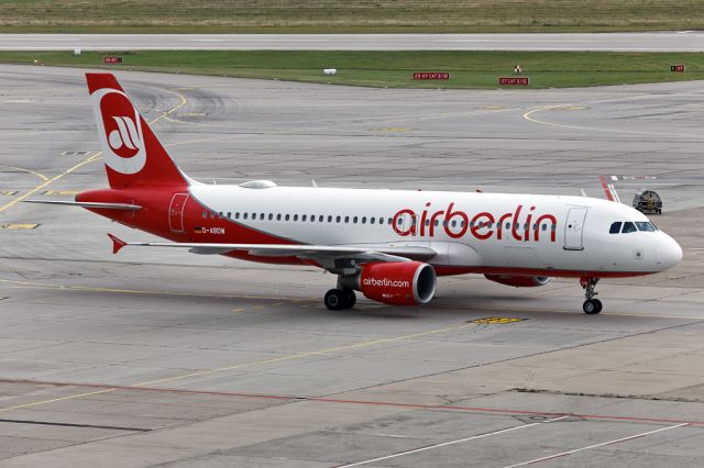 Airbus A320 (D-ABDW) - BER3327 arriving from Palma