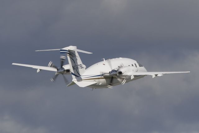 Piaggio P.180 Avanti (N167SL)