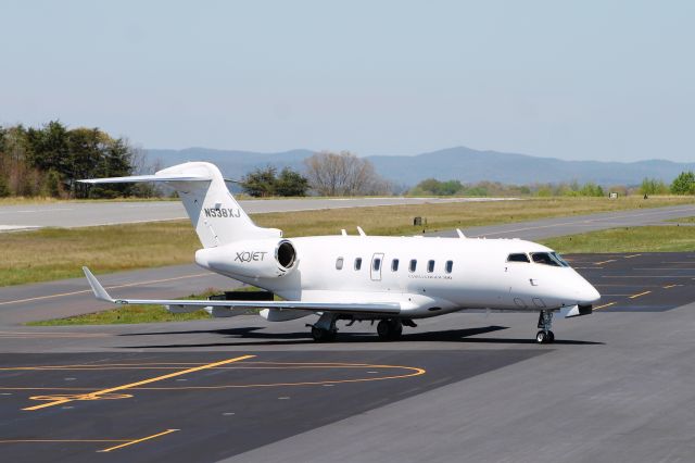 Canadair Challenger (N538XJ)