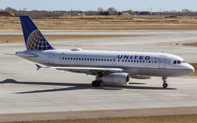 Airbus A319 (N817UA)