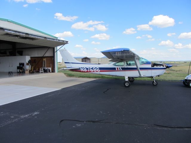 Cessna Skylane (N97596)