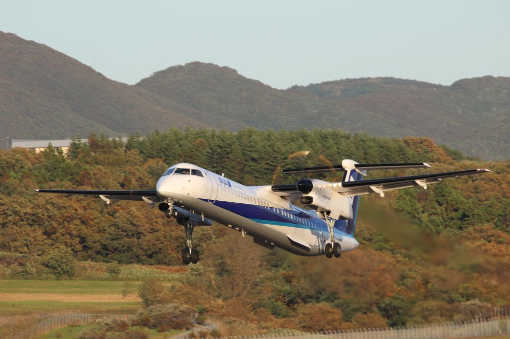 de Havilland Dash 8-400 (JA852A) - September 19th 2018:HKD-CTS.