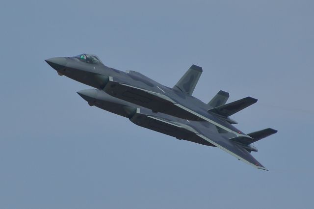 CHENGDU J-20 — - 2018 AIRSHOW-CHINA