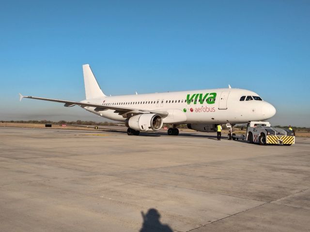 Airbus A320 (9H-SWM)