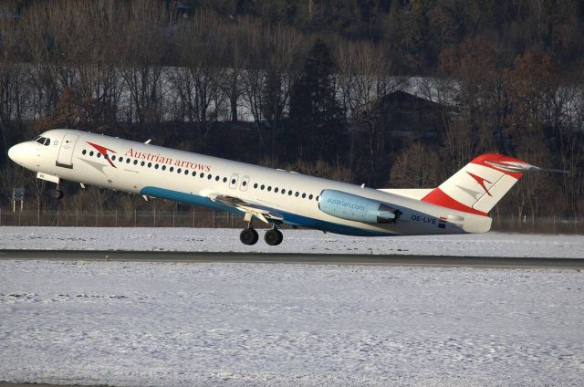 Fokker 100 (OE-LVE)