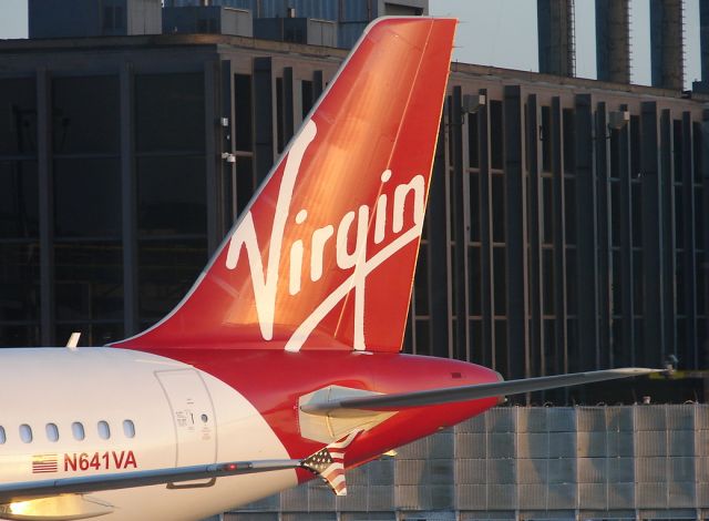 Airbus A320 (N641VA) - Virgin