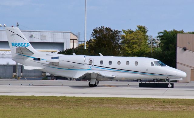 Cessna Citation V (N886CP)