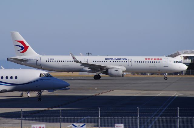 Airbus A321 (B-8576)