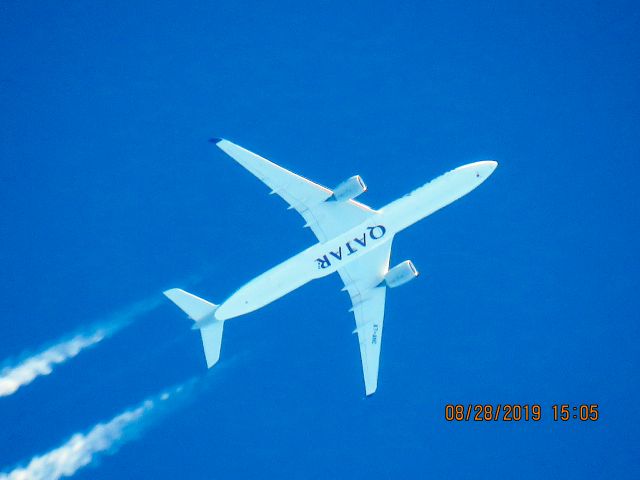 Airbus A350-1000 (A7-ANC)