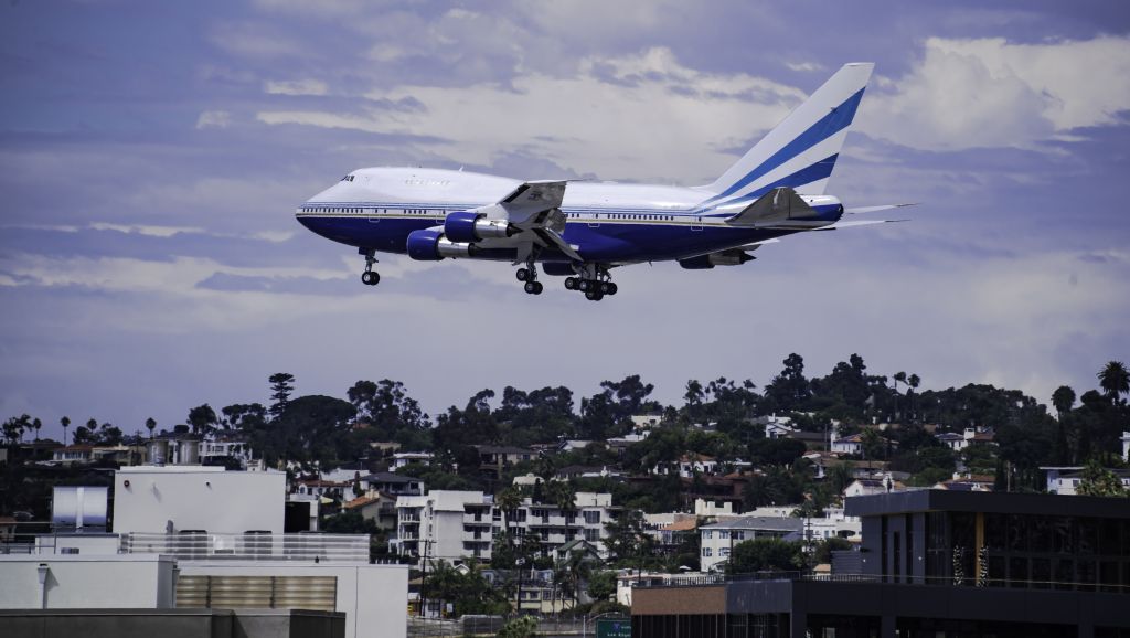 BOEING 747SP (VP-BLK)