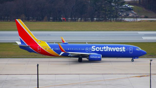 Boeing 737-800 (N8534Z) - Taxiing out to PWM as WN655