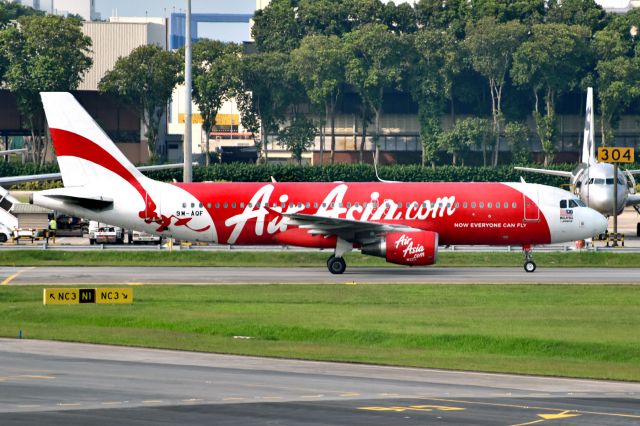 Airbus A320 (9M-AQF)