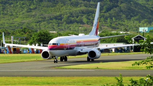 Boeing 737-800 (N917NN)