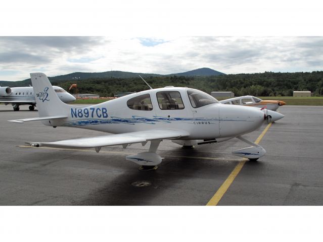 Cirrus SR-20 (N897CB) - A nice Cirrus at Laconia NH.