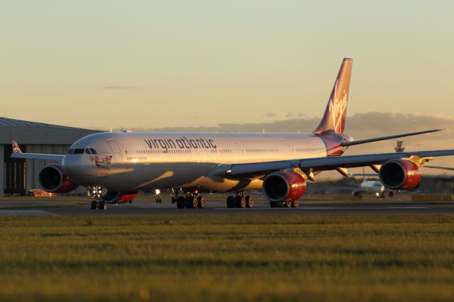 — — - Virgin Atlantic A346, taxiing to 27R at EGLL.