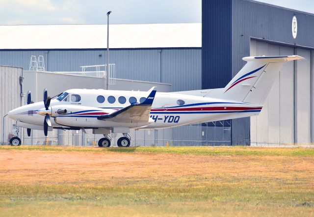 Beechcraft Super King Air 200 (VH-YDQ)