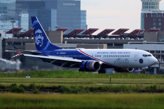 Boeing 737 MAX 8 (N806AK) - Honoring Those Who Serve livery