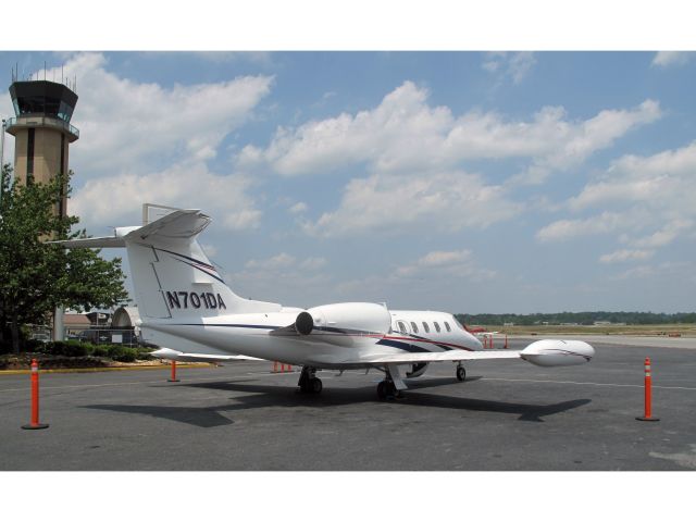 Learjet 35 (N701DA) - The aicraft is operated by CORPORATE FLIGHT MANAGEMENT (CFM).  www.flycfm.com